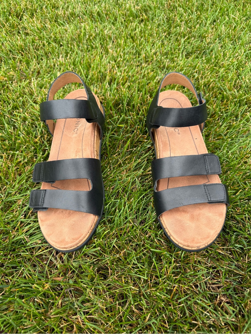 Vionic Black Triple-Strap Women's Sandals